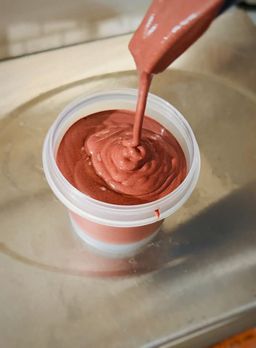 မြကြည်သာ_နံ့သာနီနီ Face Mask