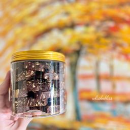 Chocolate Sliced Almond Butter Cookie 🍫