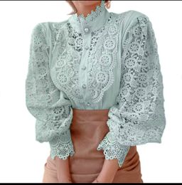 ELEGANT FLORAL LACE FLUFFY TOP