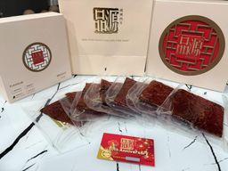 Peng Guan Bakkwa Spicy 500grams (Vacuum sealed in Box & Bag)