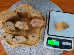 မြကြည်သာ_နံ့သာတုံး Collection