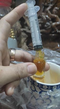 မြကြည်သာ_Pure Oil Collection #