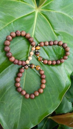 မြကြည်သာ_နံ့သာ Accessories Collection #