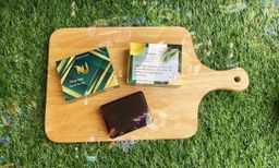 Nature`s Jewel_ဓနိဖူး မျက်နှာသစ်ဆပ်ပြာ