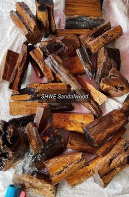 Shwe Sandalwood_ကရမက်