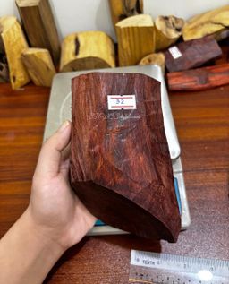 Shwe Sandalwood_အိန္ဒိယနံ့သာနီ 