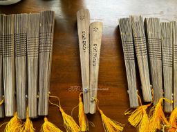 Shwe Sandalwood_ကရမက် ယပ်တောင်