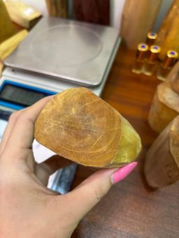 Shwe Sandalwood_နံ့သာဖြူ