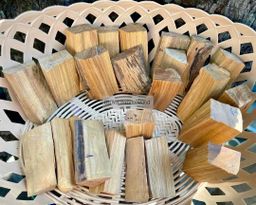 Shwe Sandalwood_ဩစတေးလျ တောင်နံကတိုး