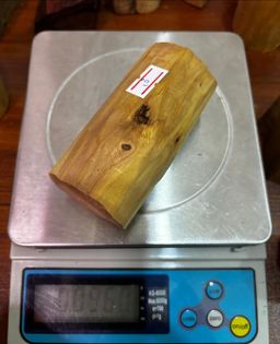 Shwe Sandalwood_နံ့သာဖြူ