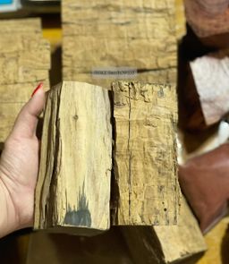 Shwe Sandalwood_ကရမက်