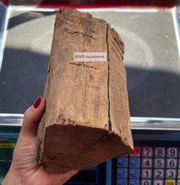 Shwe Sandalwood_ကရမက်