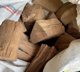 Shwe Sandalwood_ကရမက်