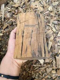 Shwe Sandalwood_ကရမက်