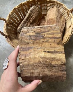 Shwe Sandalwood_ကရမက်