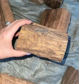 Shwe Sandalwood_ကရမက်