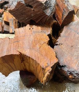 Shwe Sandalwood_ကရမက်