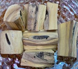 Shwe Sandalwood_ဩစတေးလျ တောင်နံကတိုး