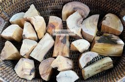 Shwe Sandalwood_ဩစတေးလျ တောင်နံကတိုး