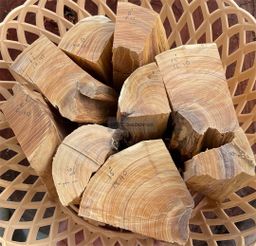 Shwe Sandalwood_ဩစတေးလျ တောင်နံကတိုး