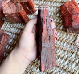 Shwe Sandalwood_အိန္ဒိယနံ့သာနီ 