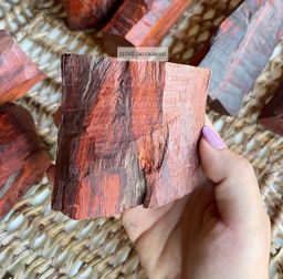 Shwe Sandalwood_အိန္ဒိယနံ့သာနီ 