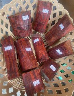Shwe Sandalwood_အိန္ဒိယနံ့သာနီ 