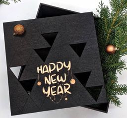 NEW YEAR GIFT BOX 2