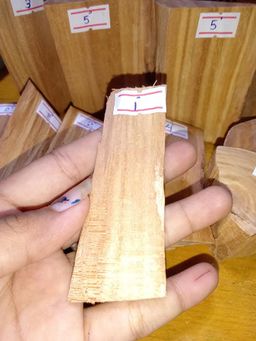 Shwe Sandalwood_နံ့သာဖြူ