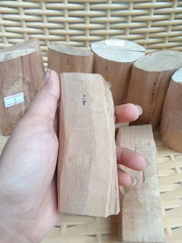 Shwe Sandalwood_နံ့သာဖြူ