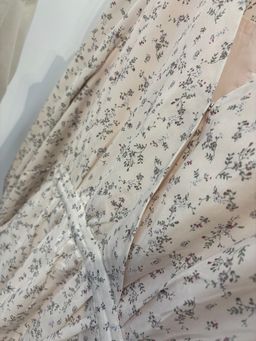 桃粉色浪漫花朵连身裙【清爽舒适】