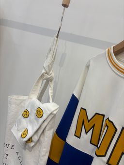 拼色字母 宽松落肩时尚感休闲连身裙