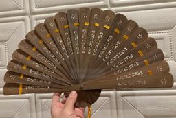 Shwe Sandalwood_ကရမက် ယပ်တောင်