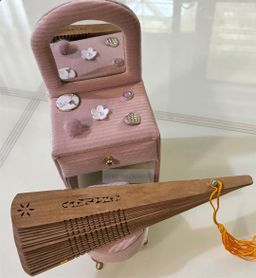 Shwe Sandalwood_ကရမက် ယပ်တောင်