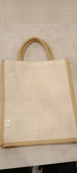 Oblique jute bag ivory