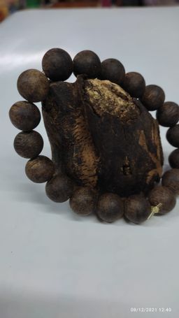 Shwe Nathar_သစ်မွှေး Accessories 