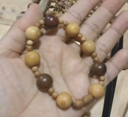 Shwe Nathar_နံ့သာငါးပါး Accessories 