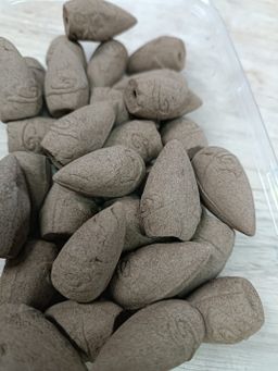 Shwe Nathar_နံ့သာအမွှေးခဲ Collection #