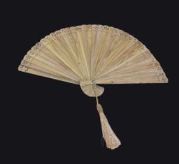 Shwe Nathar_နံ့သာဖြူ ယပ်တောင်