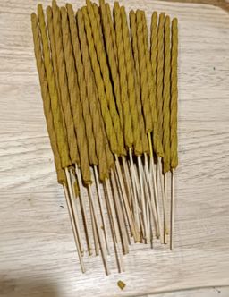 Shwe Nathar_သဘာဝ နနွင်းခြင်ပြေးတိုင်