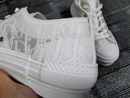 Dior Sneaker