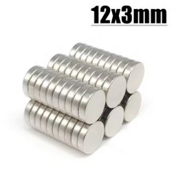 Magnet 15 x 3