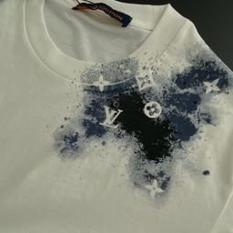 LV Tee