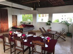 1 bedroom beachfront apartment available in Lamu Bed and breakfast