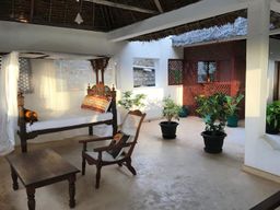 1 bedroom beachfront apartment available in Lamu Bed and breakfast