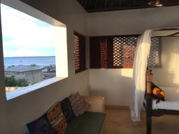 1 bedroom beachfront apartment available in Lamu Bed and breakfast