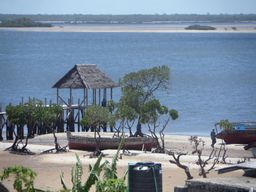 1 bedroom beachfront apartment available in Lamu Bed and breakfast