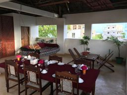 1 bedroom beachfront apartment available in Lamu Bed and breakfast
