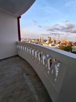2 Bedroom Sea View Apartment Mombasa CBD right behind DT Dobie on Moi Avenue 