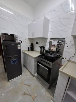 2 Bedroom Sea View Apartment Mombasa CBD right behind DT Dobie on Moi Avenue 